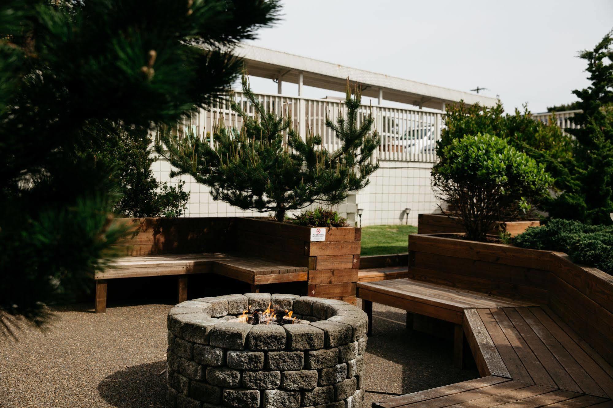 Surftides Hotel Lincoln City Ngoại thất bức ảnh